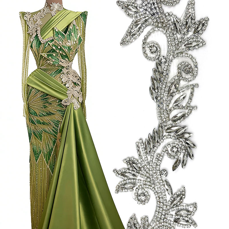 Applicazioni di Fiori in Stras - Hotfix Rhinestone Sheet recensione e prezzo